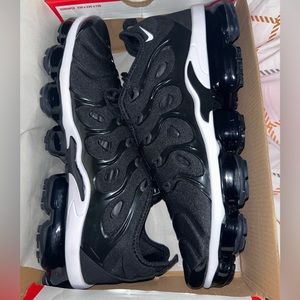 Nike vapor max plus size 12 DS